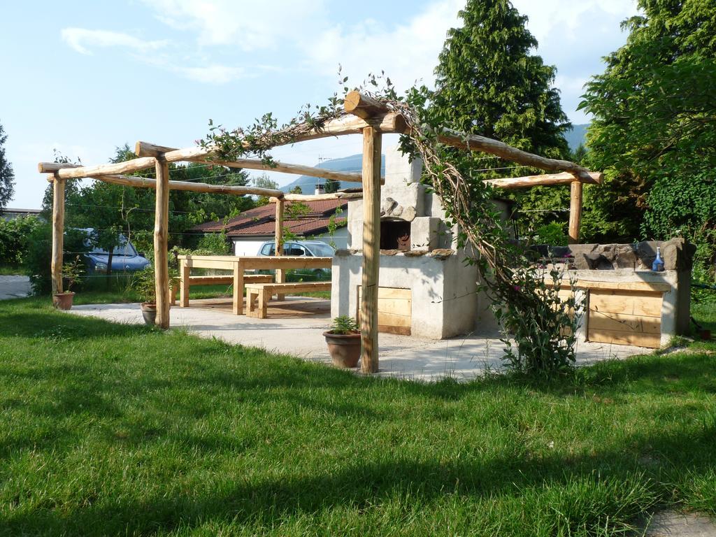 B&B Casa Sul Lago - Appartamenti Кальчераніка-аль-Лаґо Екстер'єр фото