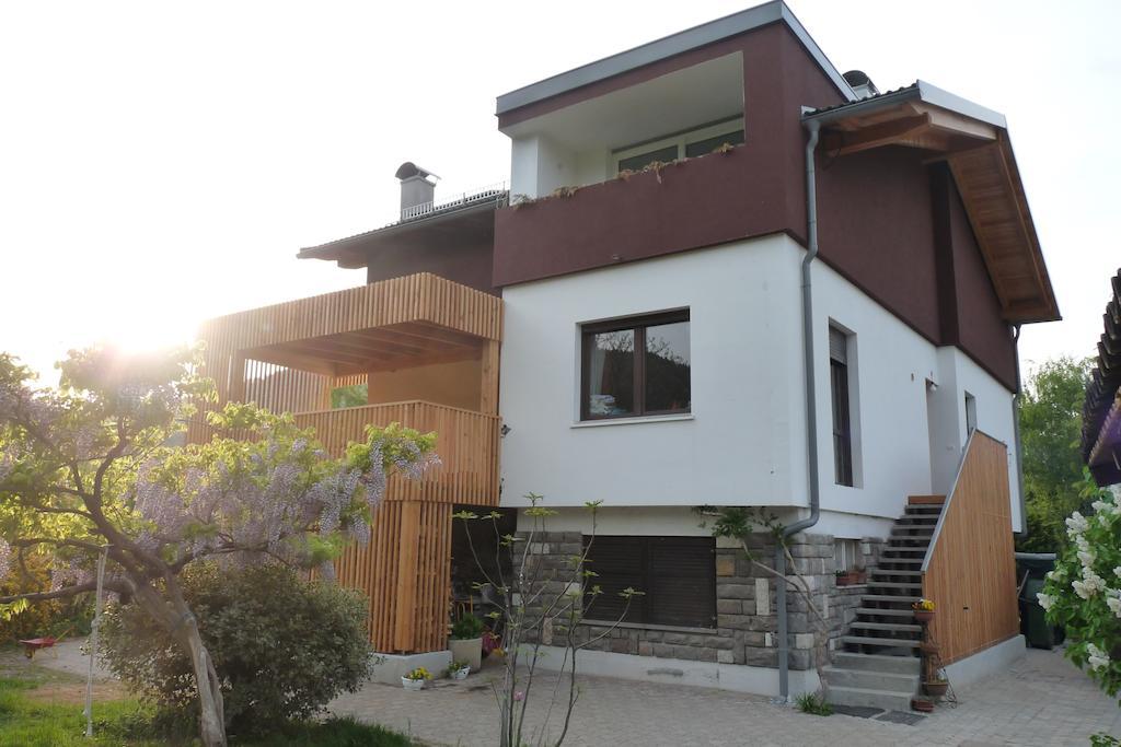 B&B Casa Sul Lago - Appartamenti Кальчераніка-аль-Лаґо Екстер'єр фото